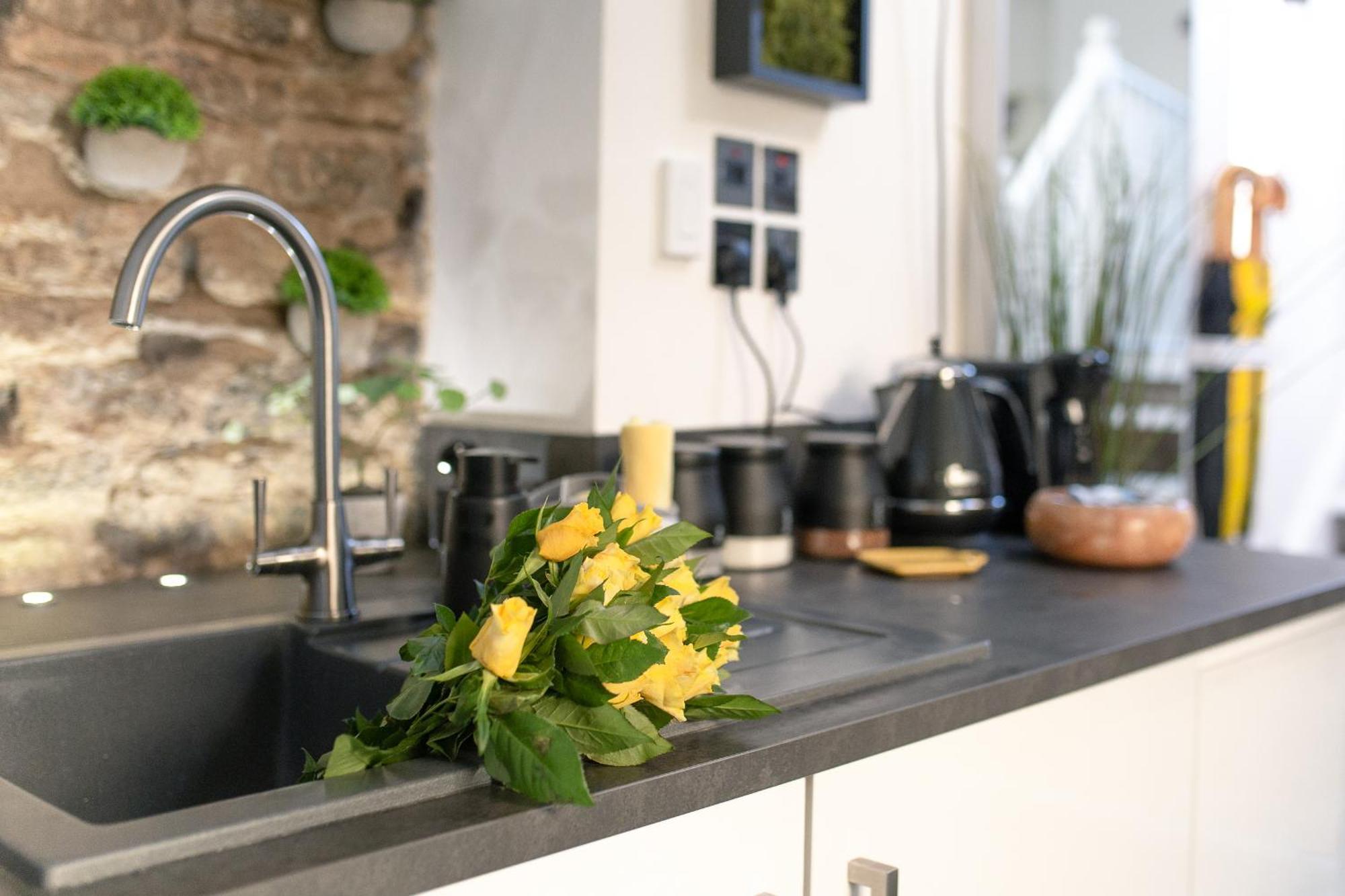 Luxury Bumblebee Cottage Frome Longleat Aqua Sana Bath Dog Freendly Exterior foto